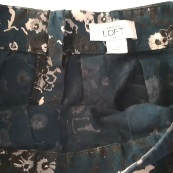 Ann Taylor LOFT Navy Blue Floral Skirt sz 0 Juniors/Womens - Picture 3 of 6